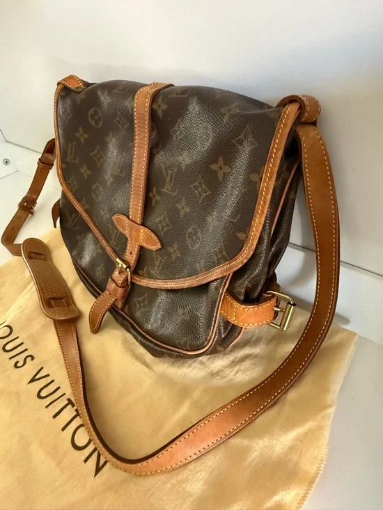 Louis Vuitton Monogram Canvas Crossbody Saddle Bag in Brown and Tan - Picture 3 of 5